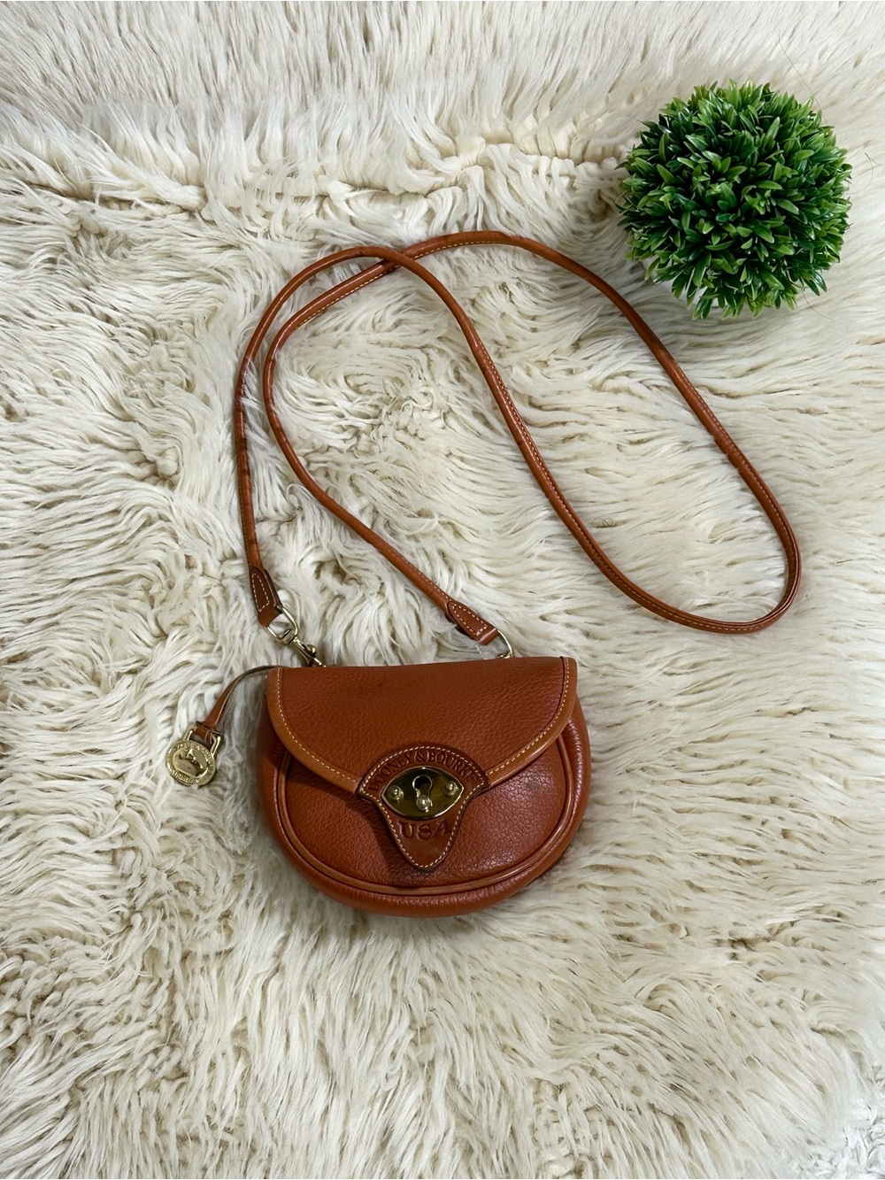 RARE donney & Bourke Cognac  Leather Crossbody with Gold Hardware